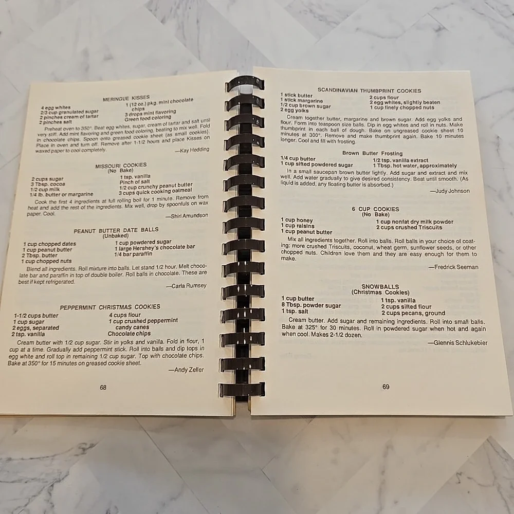 Christus Victors Burnt Offerings II Lutheran Church Cookbook 1967-1987 Minnesota